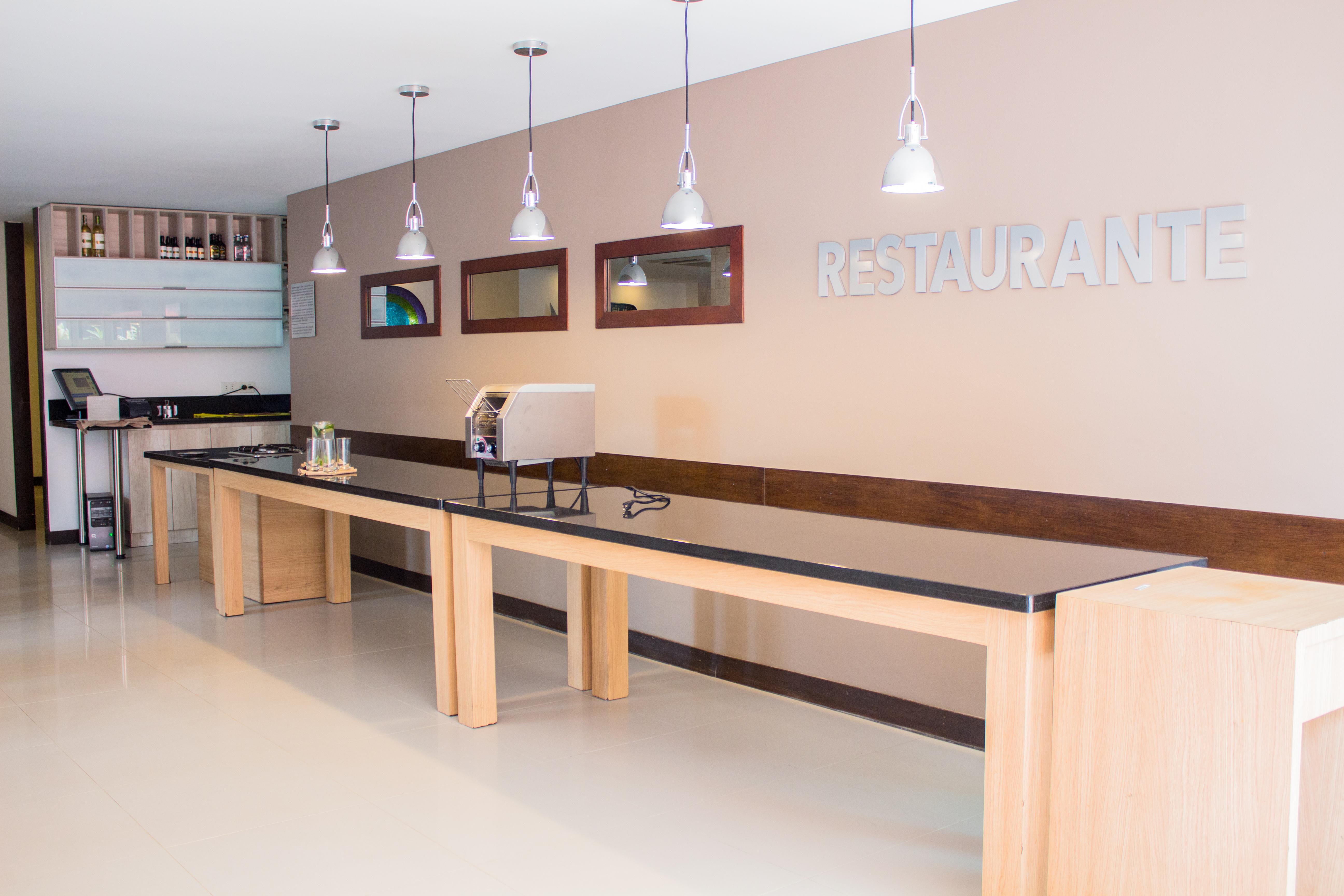 Leblon Suites Hotel Medellín Zewnętrze zdjęcie