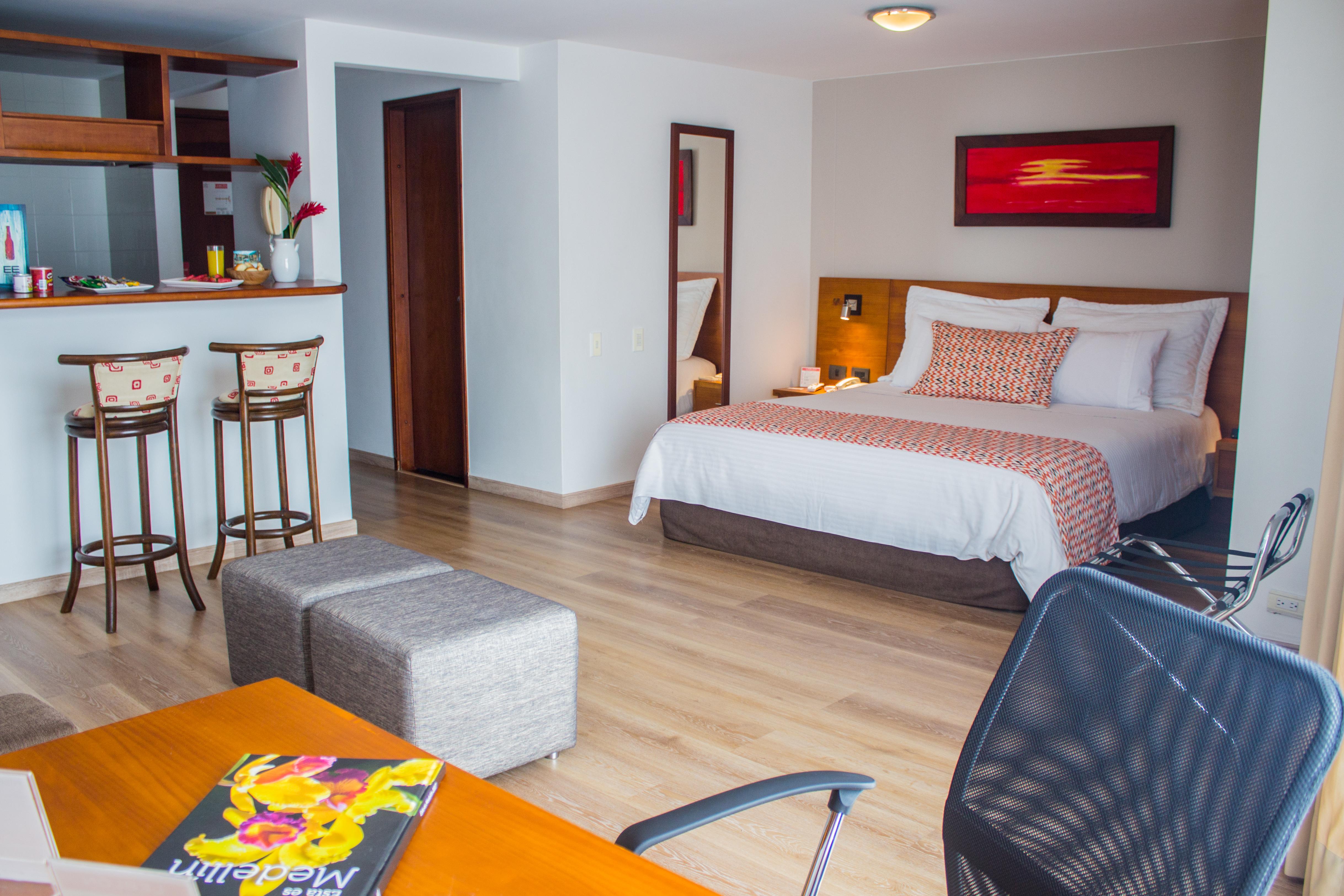 Leblon Suites Hotel Medellín Zewnętrze zdjęcie