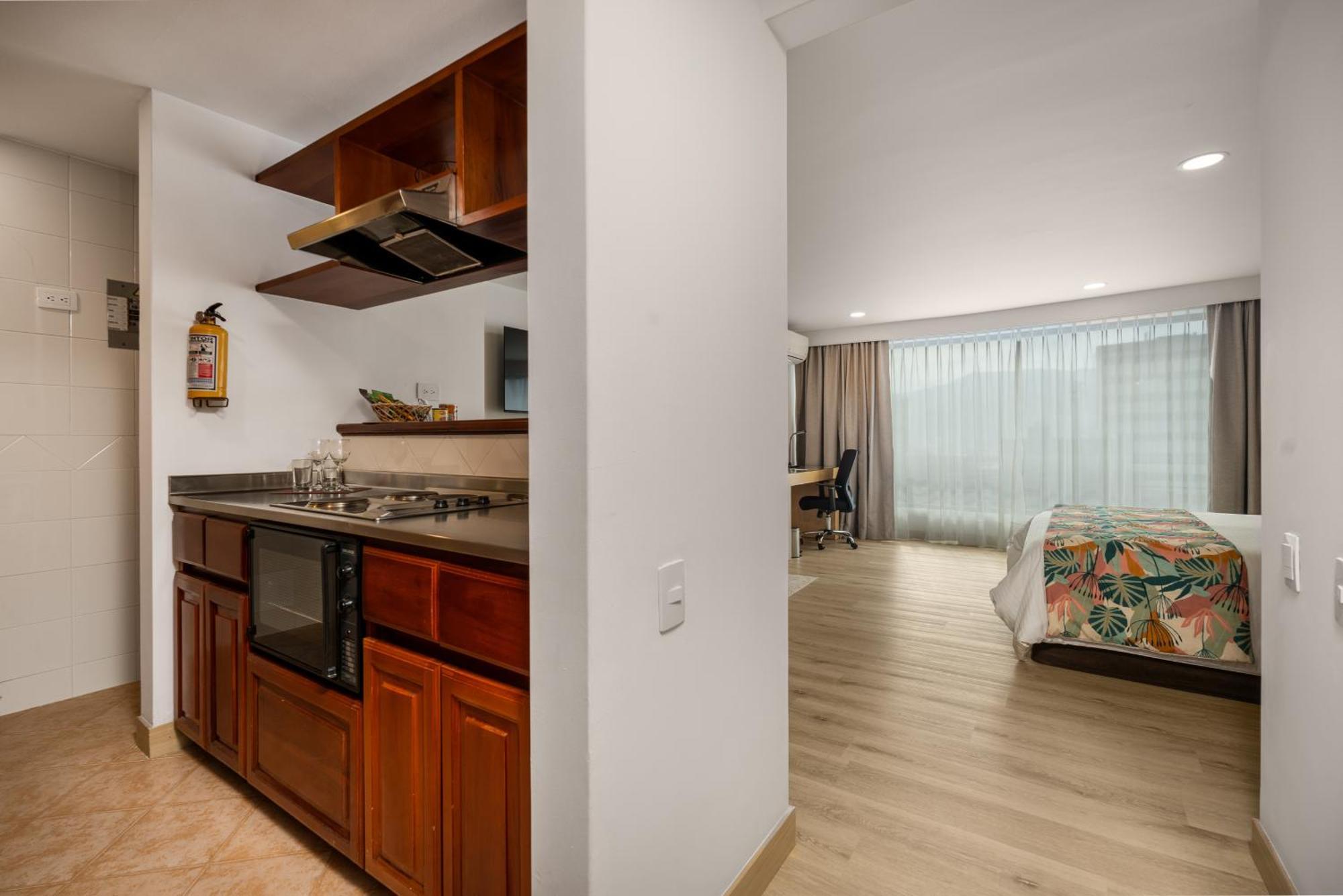 Leblon Suites Hotel Medellín Zewnętrze zdjęcie
