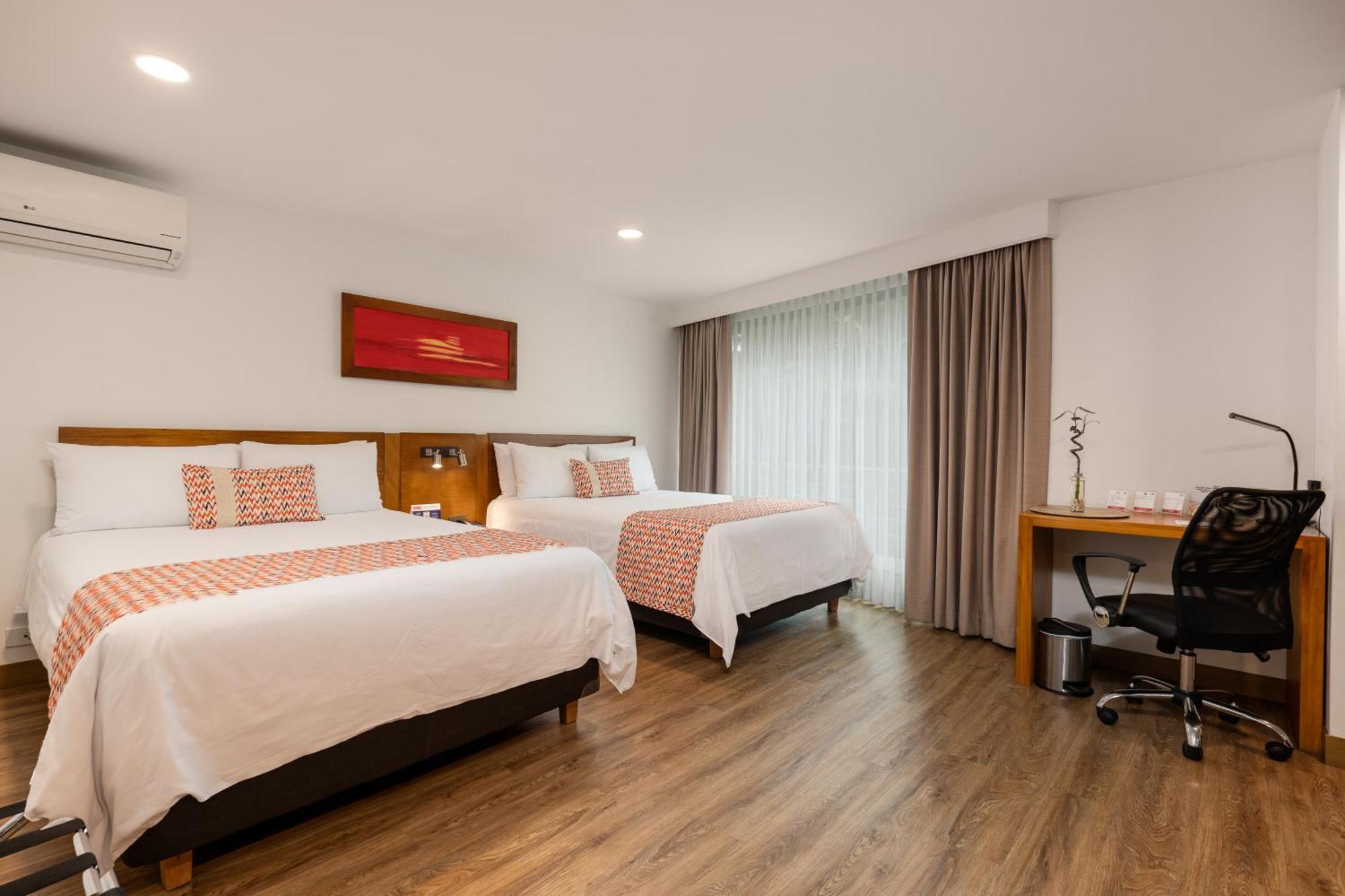 Leblon Suites Hotel Medellín Zewnętrze zdjęcie