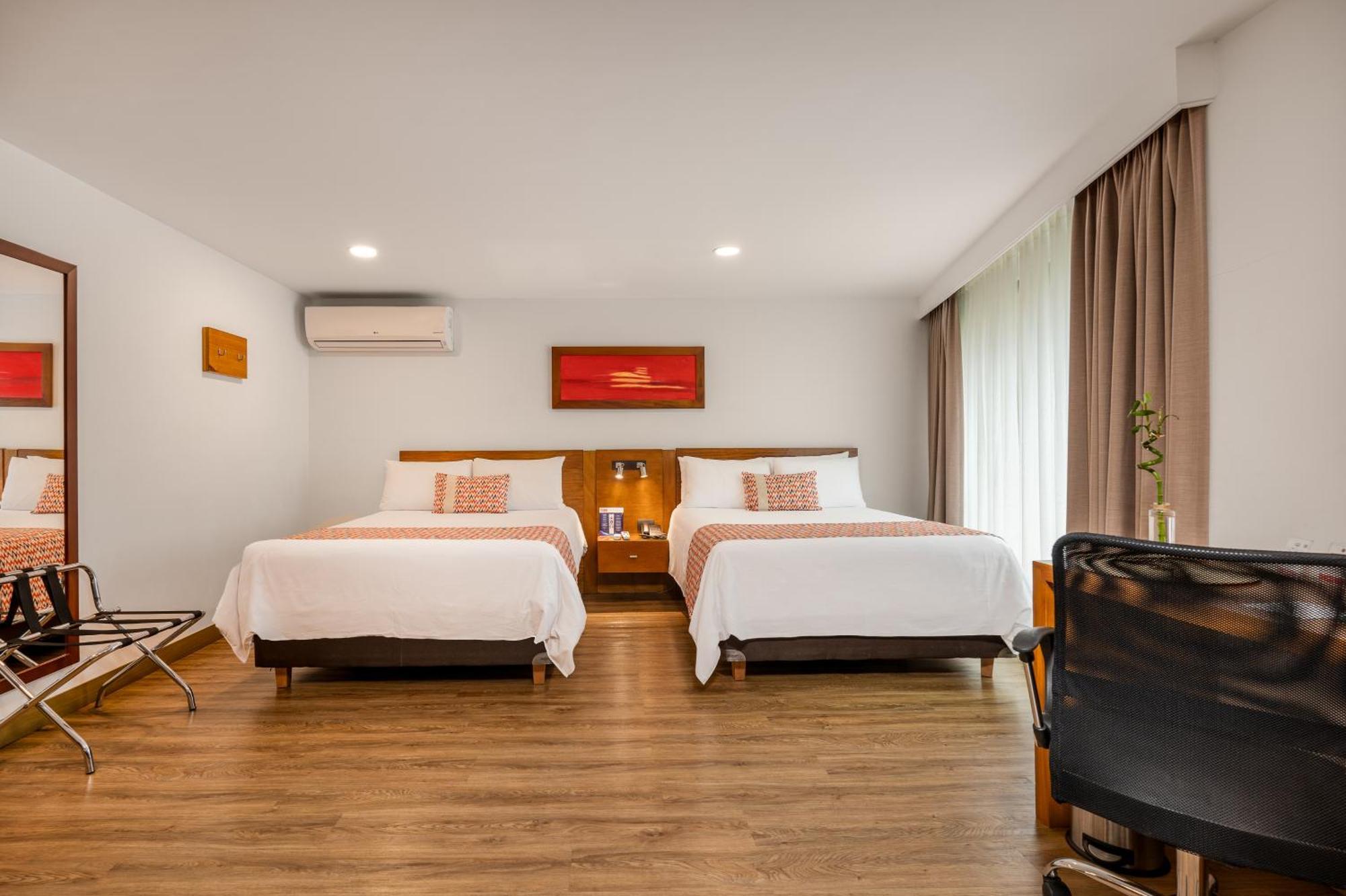 Leblon Suites Hotel Medellín Zewnętrze zdjęcie