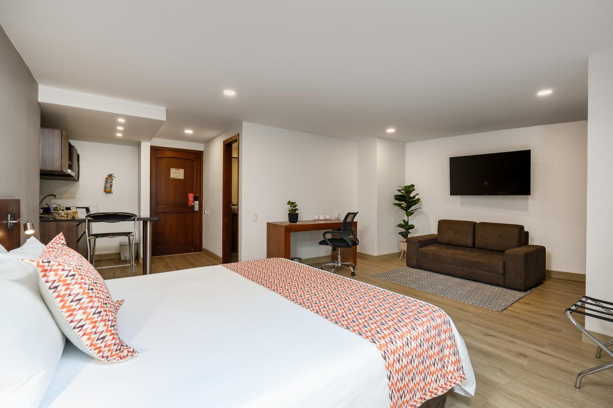 Leblon Suites Hotel Medellín Zewnętrze zdjęcie