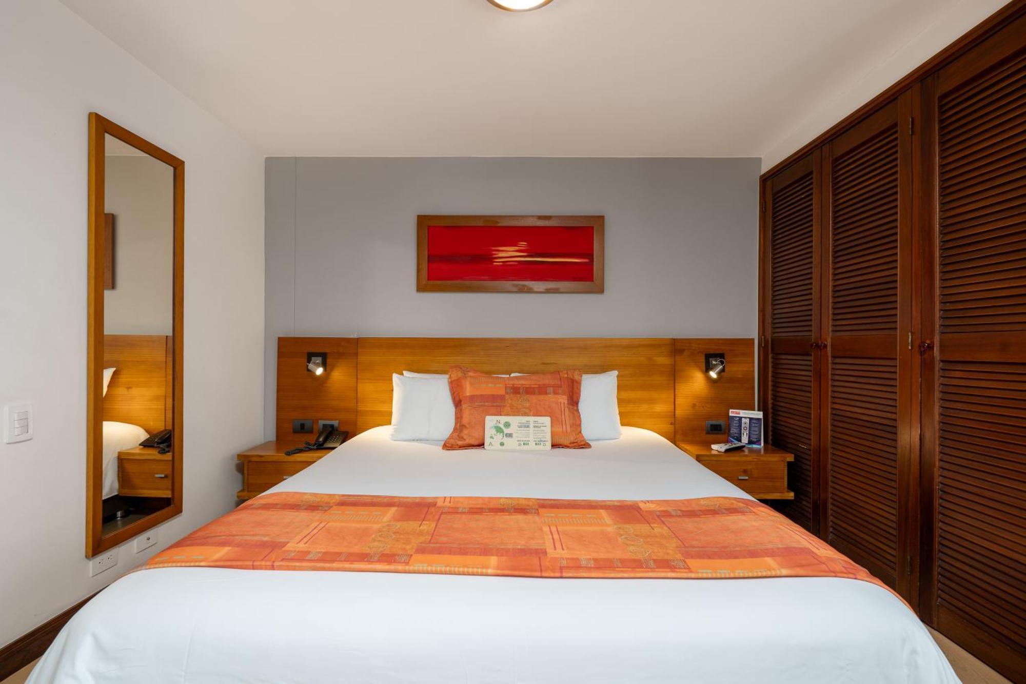 Leblon Suites Hotel Medellín Zewnętrze zdjęcie